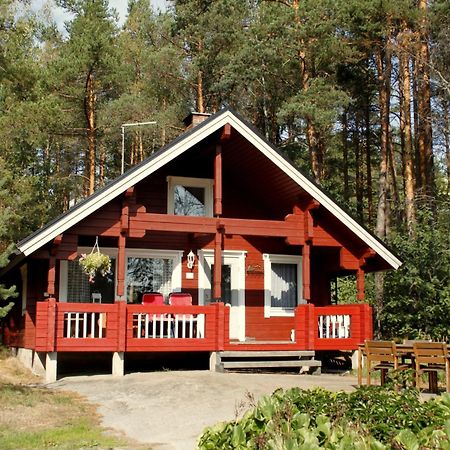 Tamminiemen Lomamoekit Villa Kustavi Exterior photo