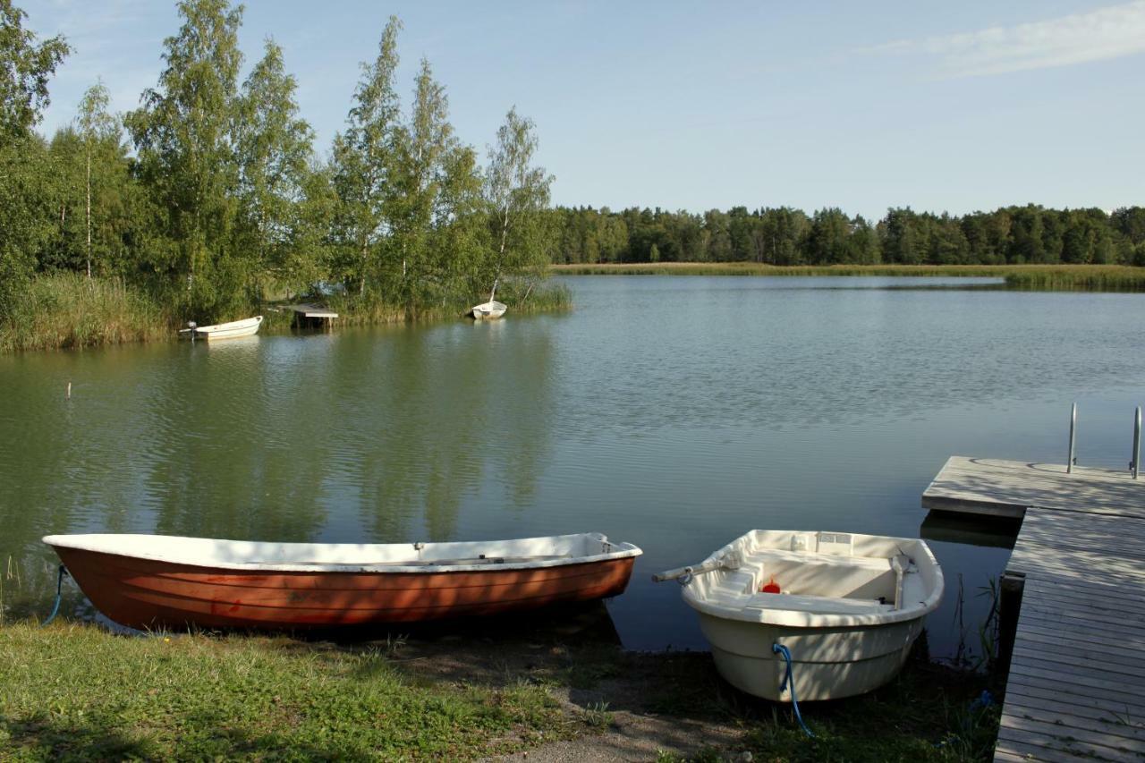 Tamminiemen Lomamoekit Villa Kustavi Exterior photo